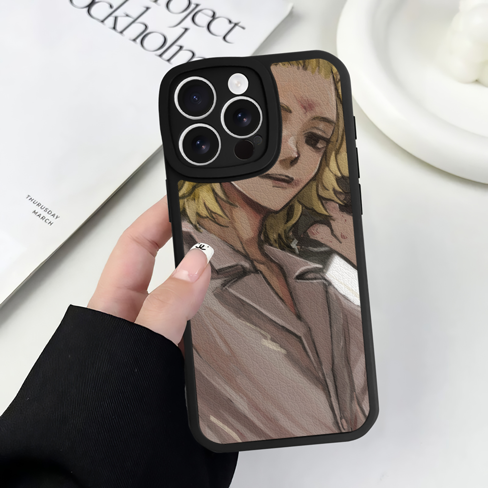 （画像用） 東京リベンジャーズ Tokyo Revengers 【iPhone 16シリーズ対応】シリコンスマホケース（レザー調） 材質：シリコン